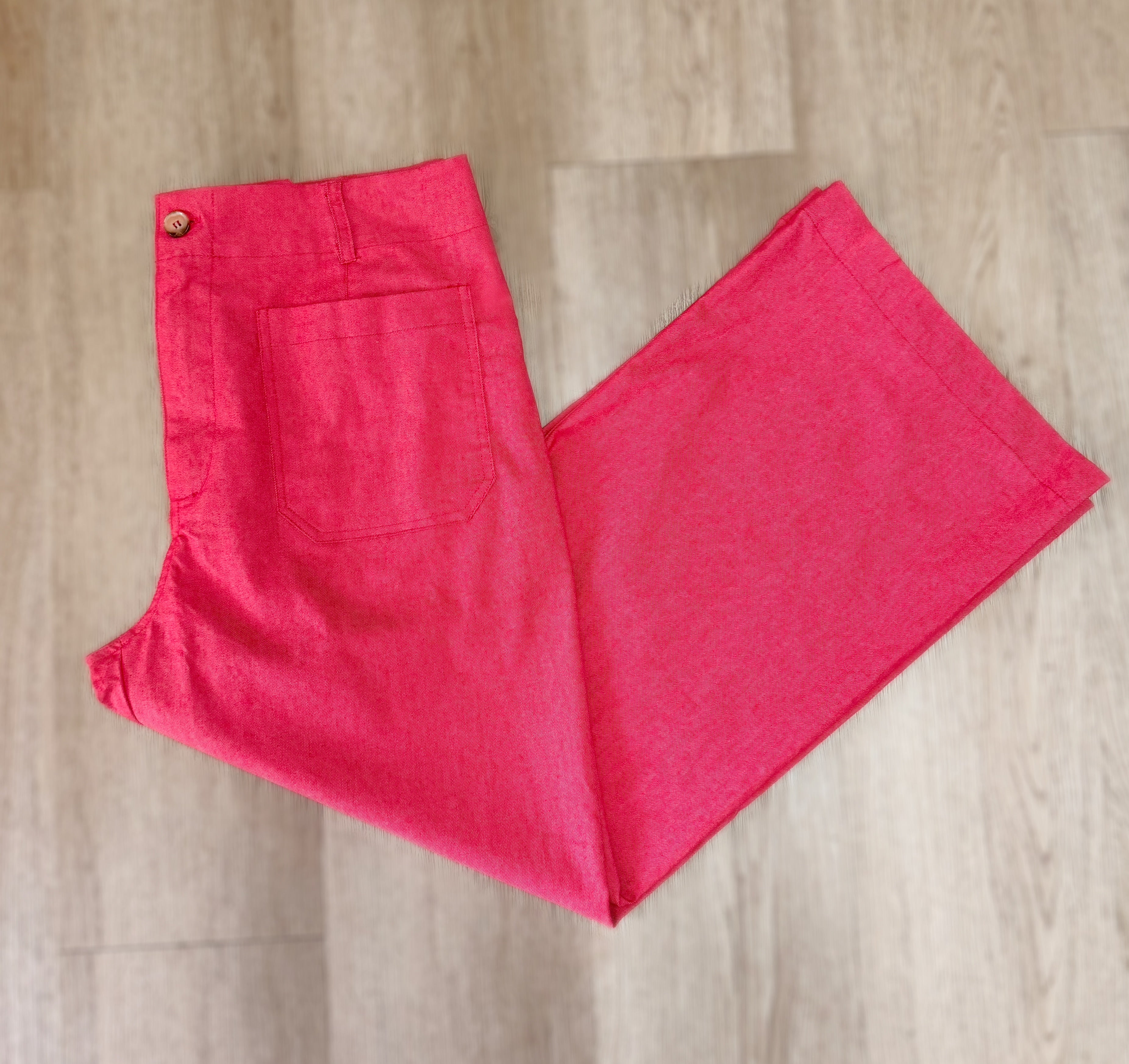 Raspberry Cropped Pants - PLUS