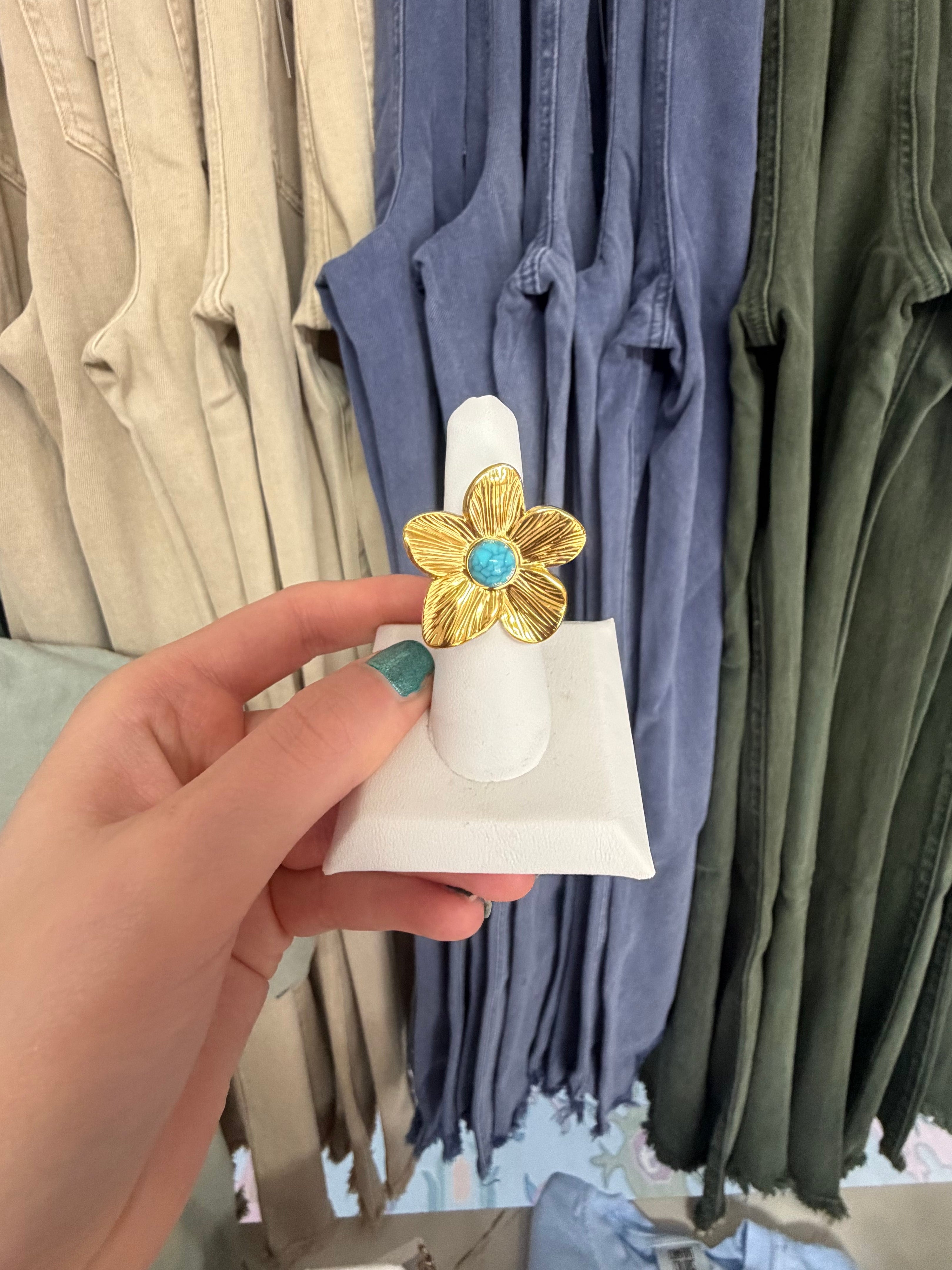 Gold Flower Ring