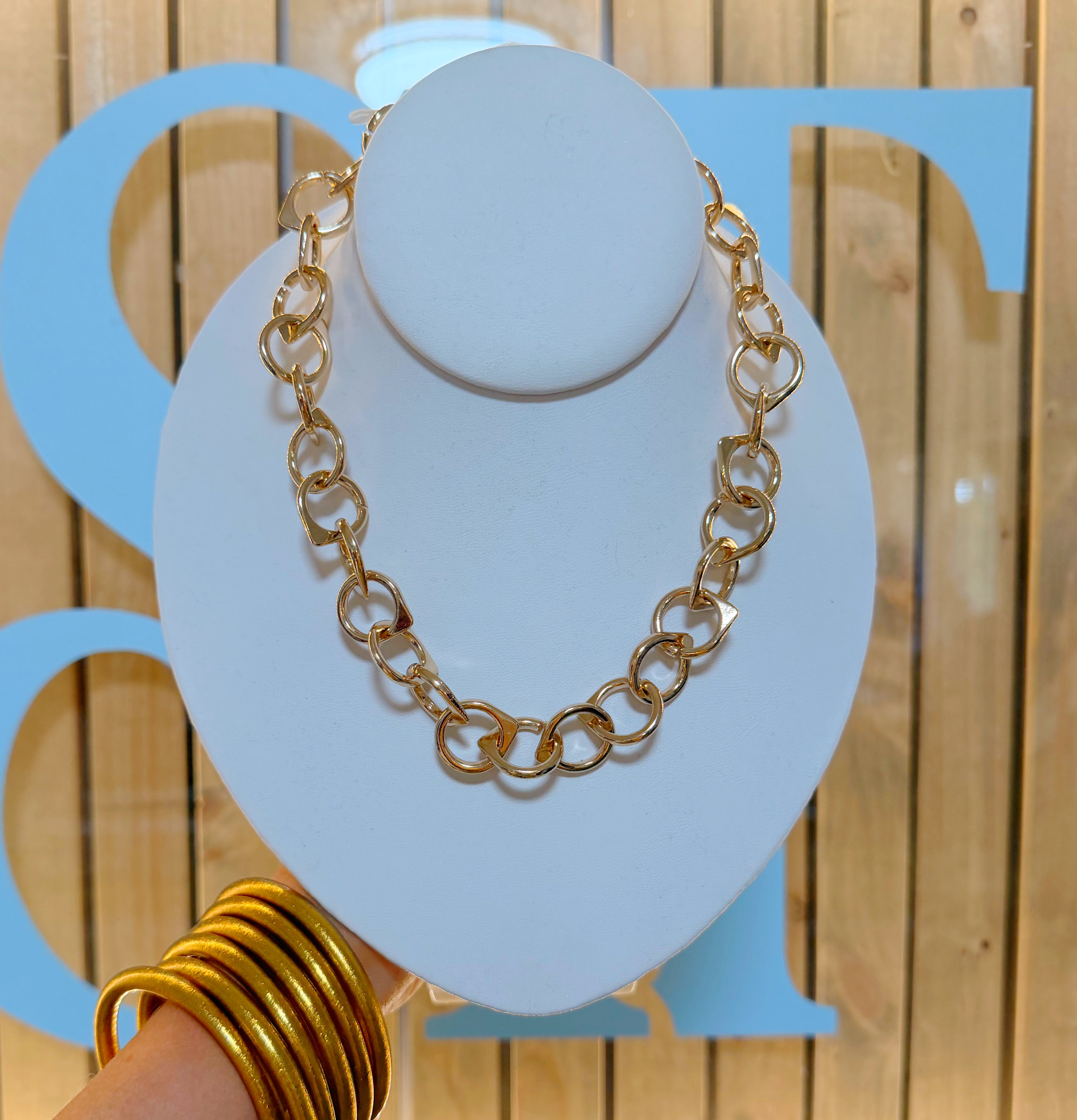 Gold Circle Link Necklace