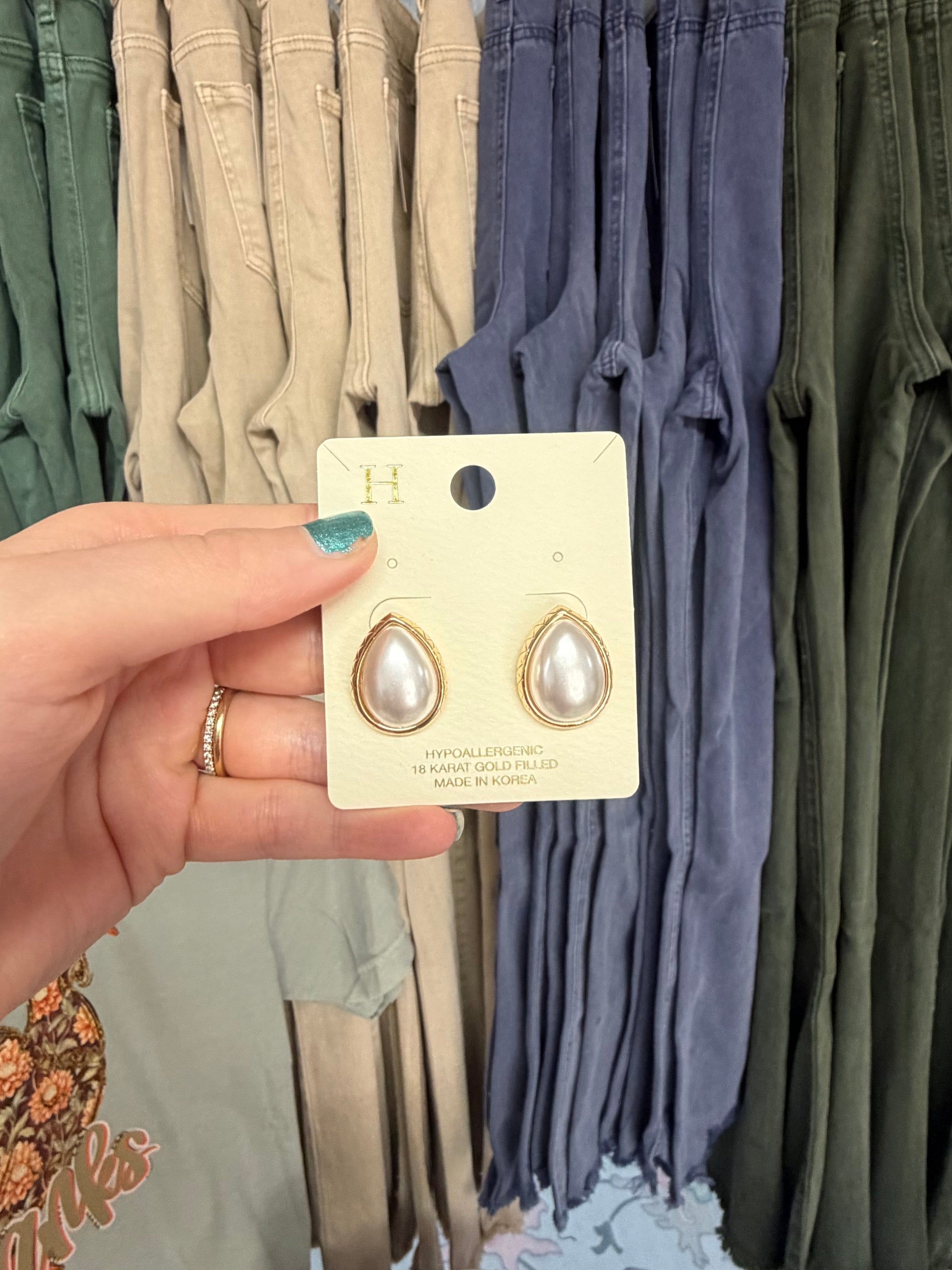 Pearl Teardrop Earrings