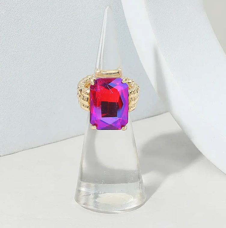 Emerald Cut Stretch Ring
