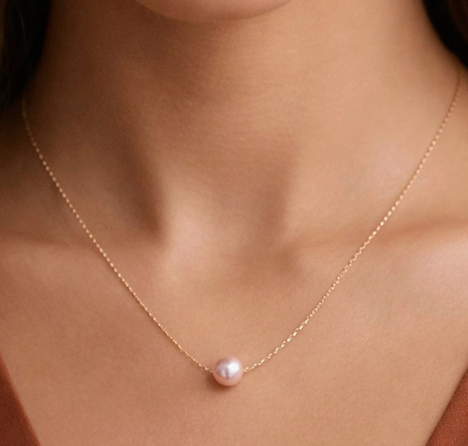 Dainty Pearl Necklace