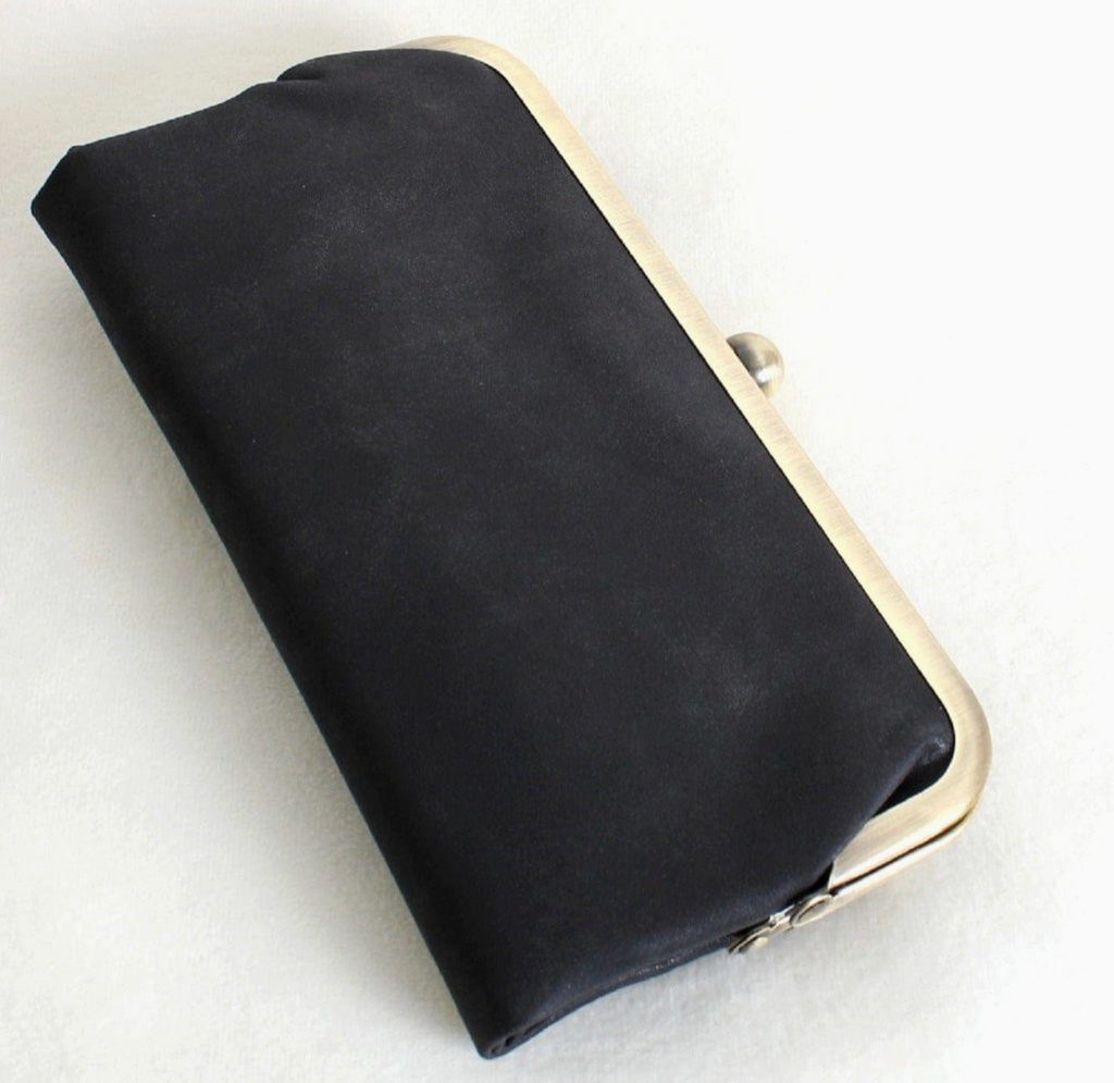 Black Kiss Lock Clutch